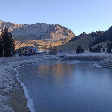 Studio Au Pied Des Pistes Avec Vue Sur La Montagne Mieussy Eksteriør bilde